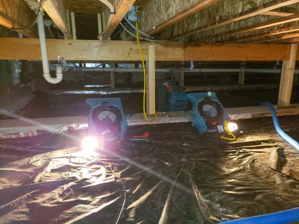 Crawlspace Water Removal in Glen Allen
